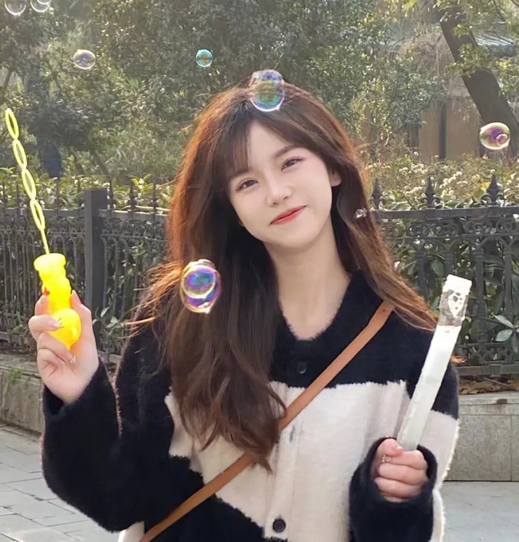 下乡后我成了村里的香饽饽